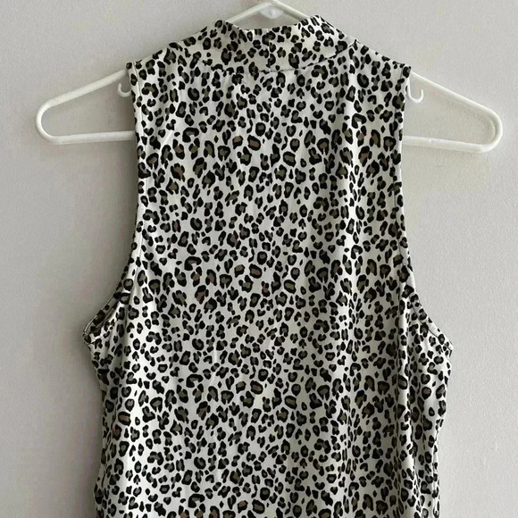 Gaze Cheetah Print Mock Neck Tank Top, Animal Print Shirt, Size Large - Picture 9 of 11